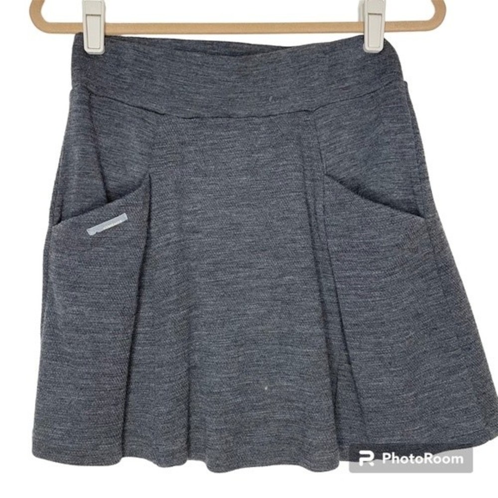 Icebreaker Gray Skirt Merino Wool Sporty Athletic Layer Mini Short Size Small